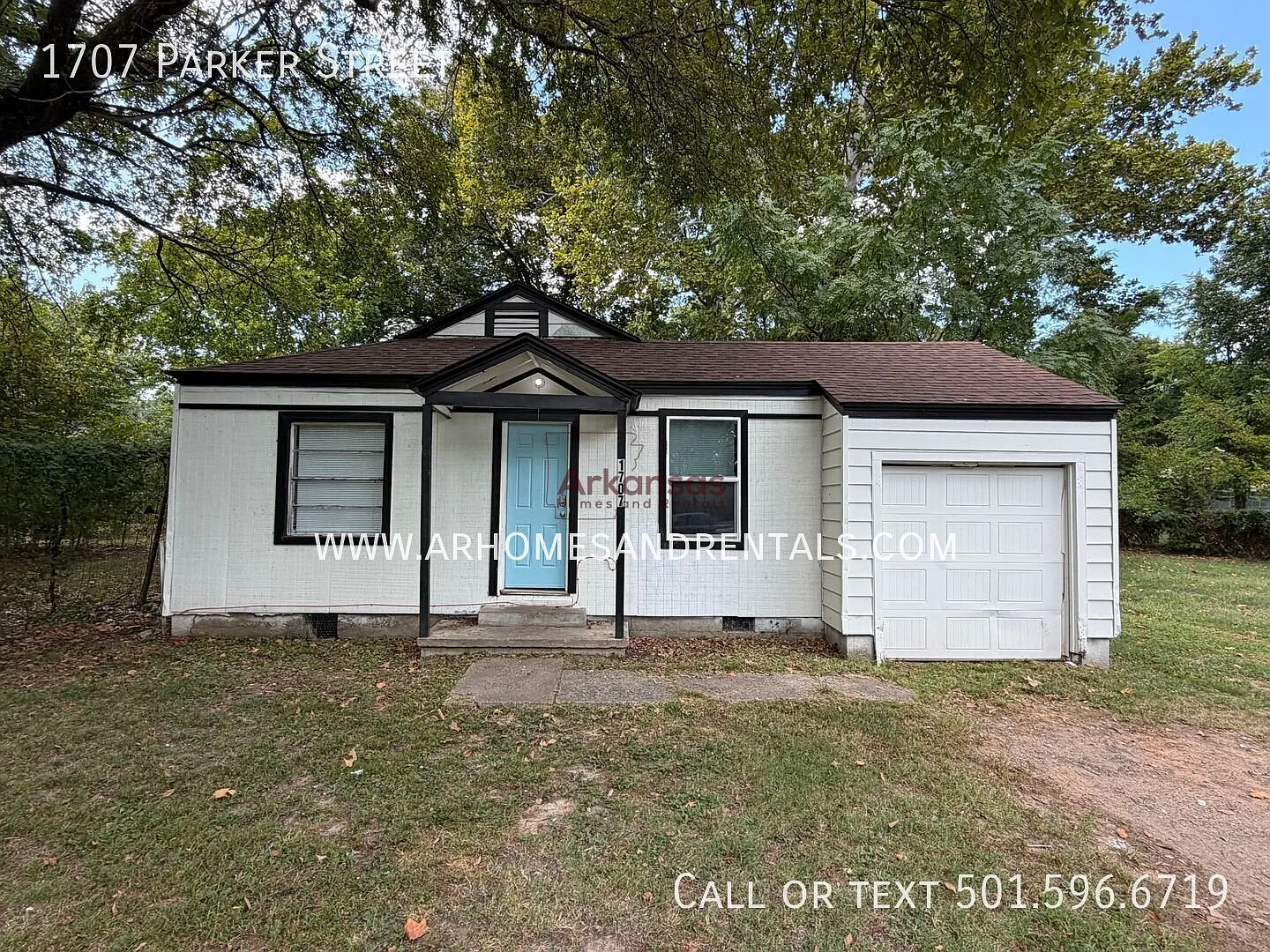 1707 Parker Street | 3 Bedrooms | 1 Bathroom ~ 1/2 Off 1st Month's Rent — Photo 1