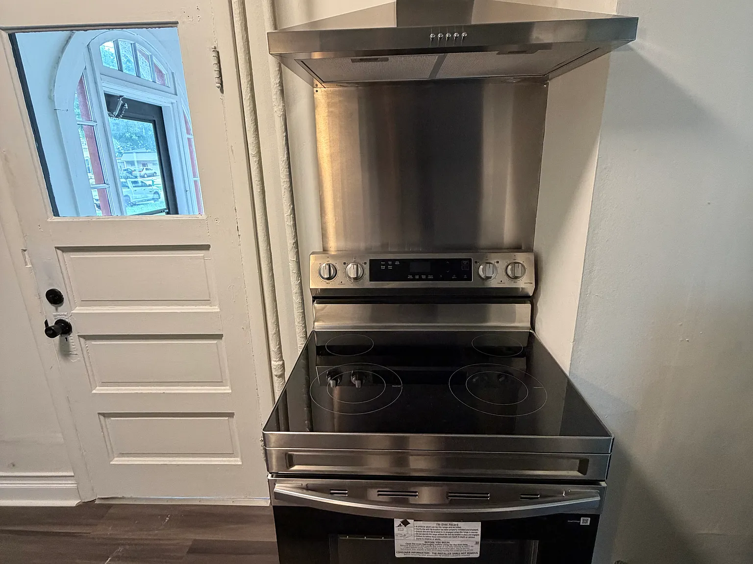 2 bed, $1,525 — Photo 2