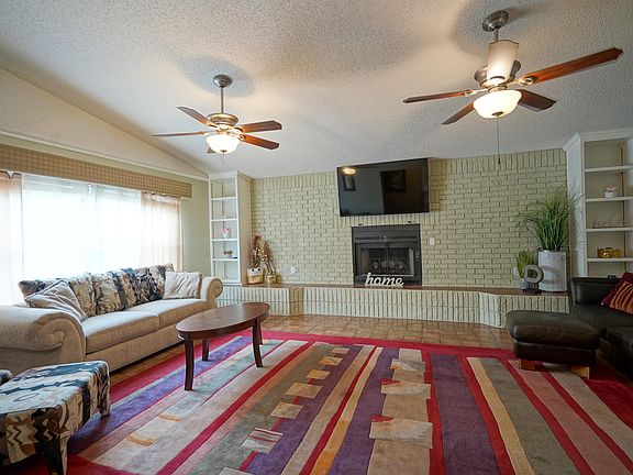 4th image of 4188 Arrow Ct