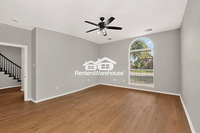 619 Ridgemont Dr — Photo 23