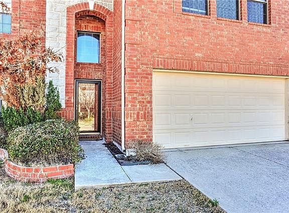 3rd image of 253 Niagara Falls Dr