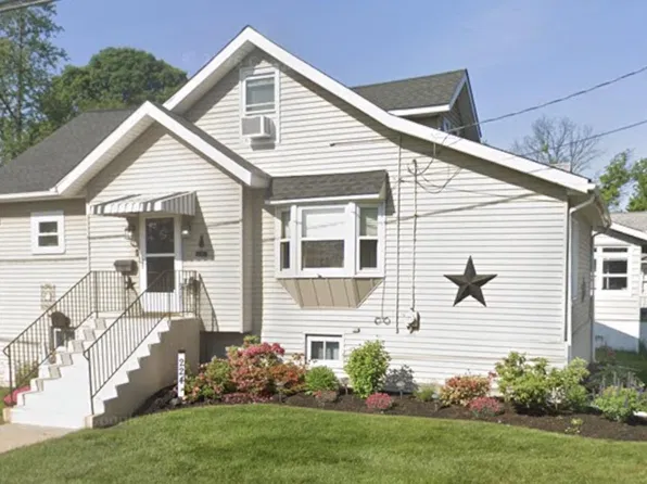 224 E Linwood Ave, Maple Shade, NJ 08052