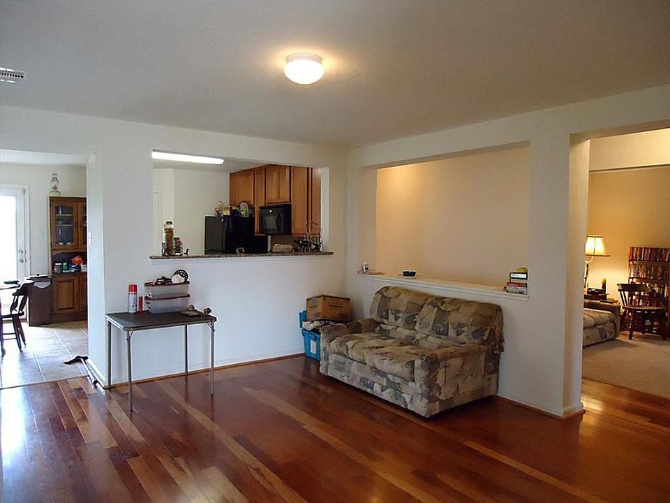 2nd image of 7326 Liberty Tree Ln