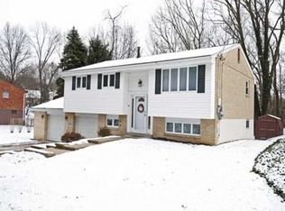 1510 Bluestone Dr, Glenshaw, PA 15116