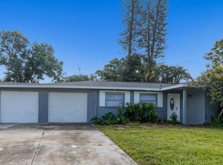 3247 S Lockwood Ridge Rd, Sarasota, FL 34239