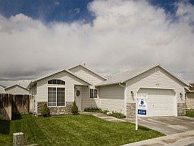 1st image of 2968 S Flair St