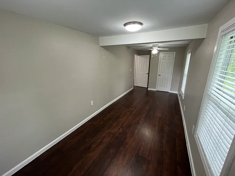 9558 Rylie Crest Dr — Photo 8
