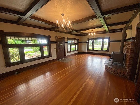 4th image of 790 E Badger Road