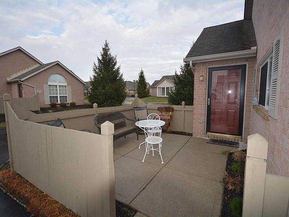 2nd image of 3967 Malbec Dr