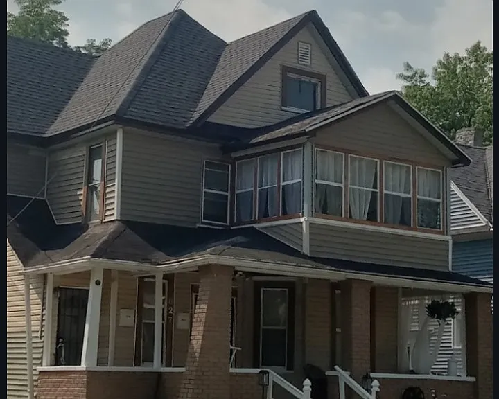827 Geneva Ave SE #2 — Photo 1