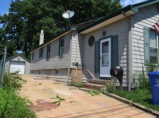 8 Fiat Ave, Iselin, NJ 08830