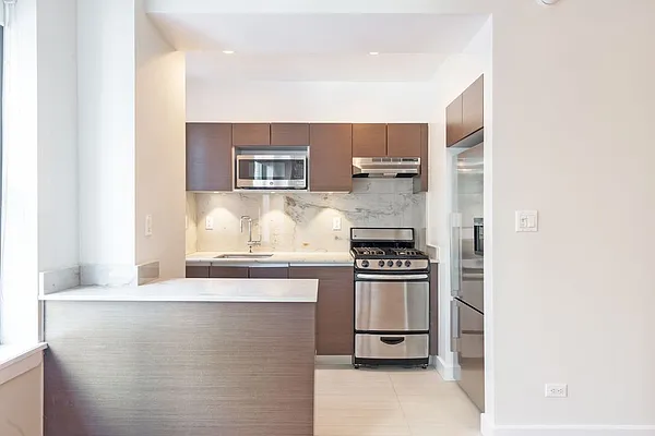 Rented by Stonehenge NYC LLC | media 3