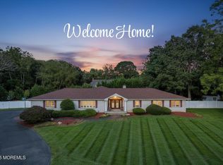 527 Eagle Point Drive, Toms River, NJ 08753