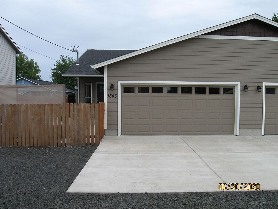 1st image of 1845 17th Ave SE #1845