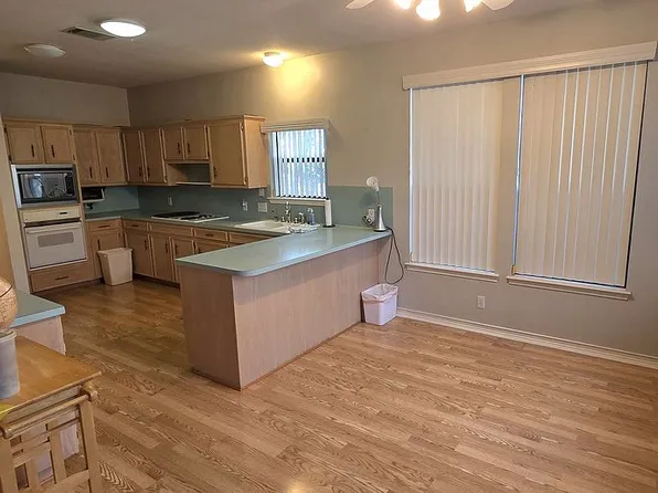 118 Deerfield Cv, Lakeway, TX 78734