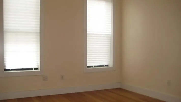 Rented by Nooklyn NYC LLC | media 7