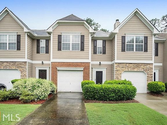 2nd image of 133 Haven Oak Way