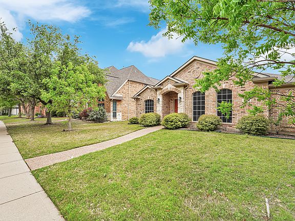 2nd image of 12618 Red Hawk Dr