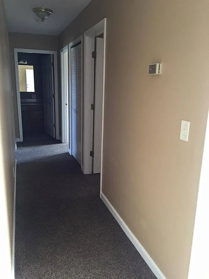 Building Photo - 803 Anderson St #2