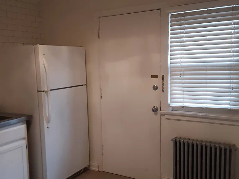 426 Elmwood Ave #1 — Photo 6