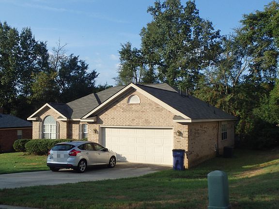 3rd image of 758 Winding Creek Ct