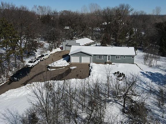 2nd image of 1337 Omaha Ave N