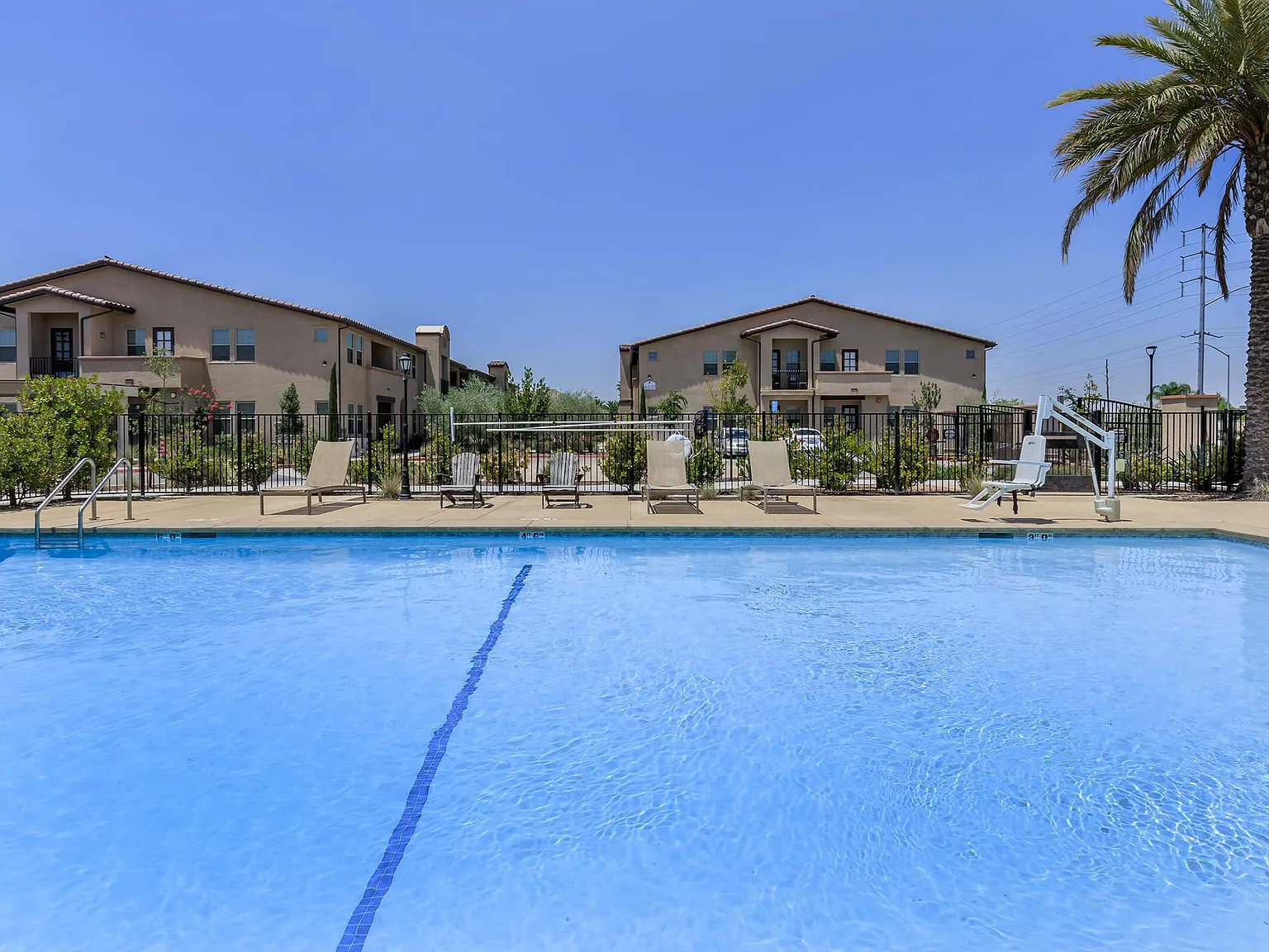 Tempranillo Apartments — Photo 2