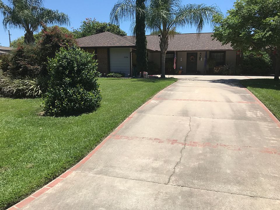 1st image of 5220 Royal Oak Dr