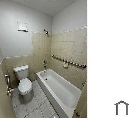 2nd image of 1225 W 35th St APT 53A