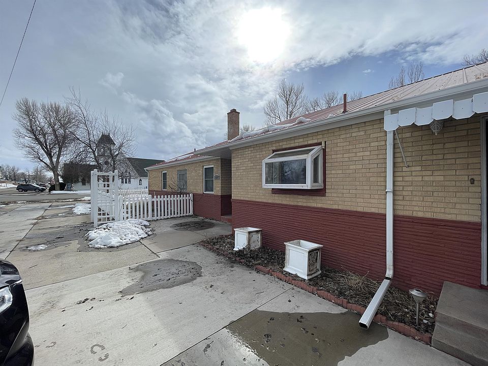 104 N 3rd St, Encampment, WY 82331 Zillow