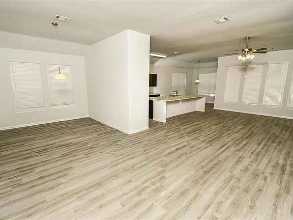 4th image of 17014 Cory Cornel Ln