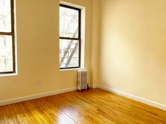 Rented by Waverly Realty Associates | media 17