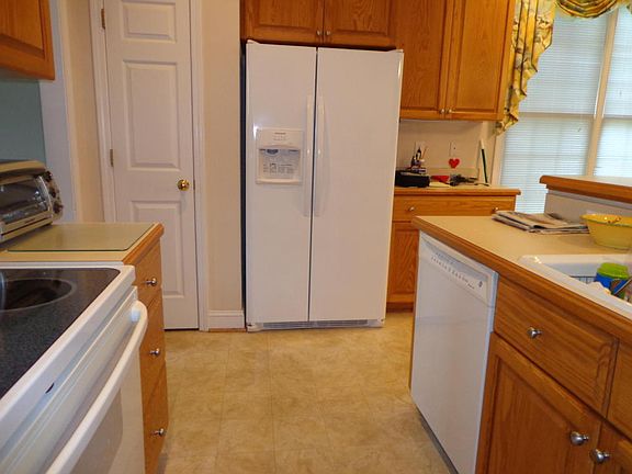 4th image of 1583 Innsbrooke Dr