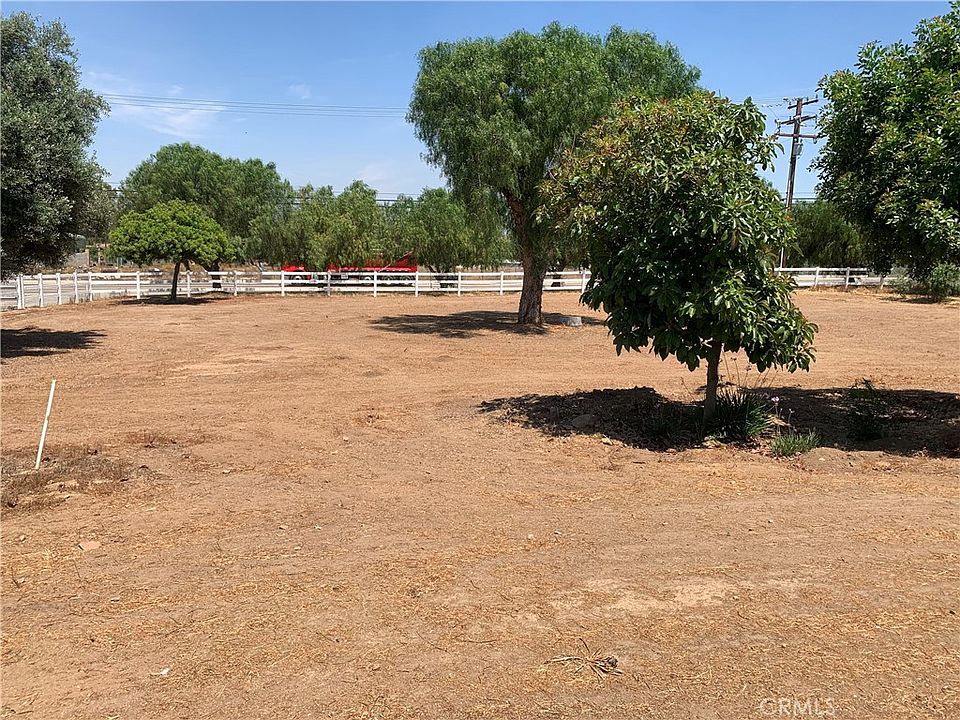 1st image of 20902 Gardenias St