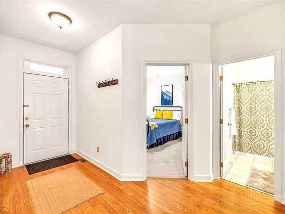 5th image of 114 E Meadow Drive #C 2
