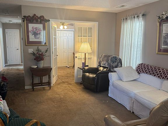 5th image of 411 Brewster Lane