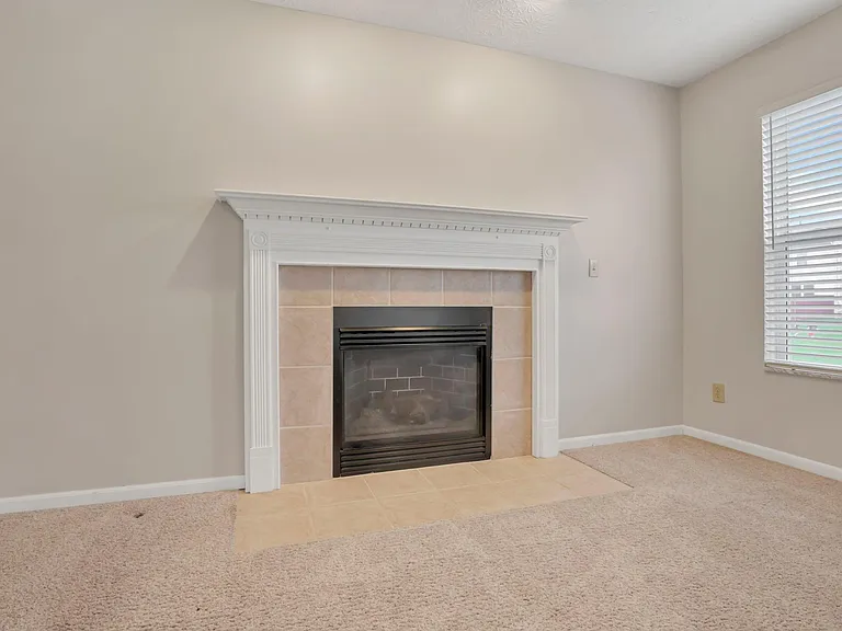522 Farm Hill Ct — Photo 14