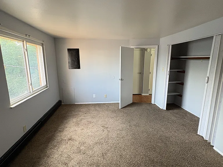 4103 E 4th St #6 — Photo 9