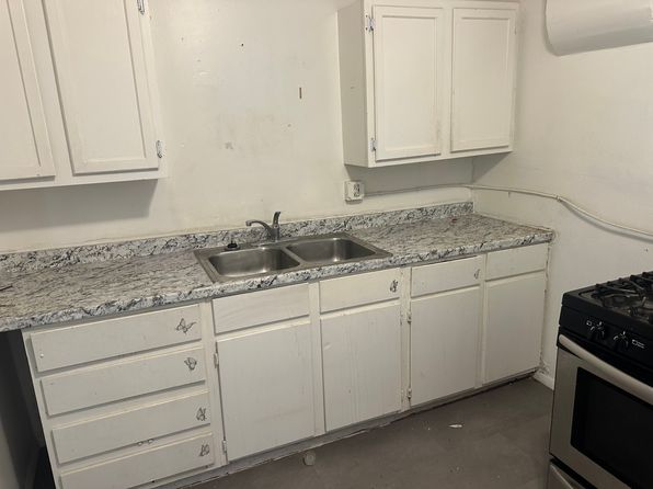 2523 E Admiral Ct #1/2