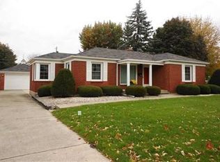 1525 S Anderson St, Elwood, IN 46036