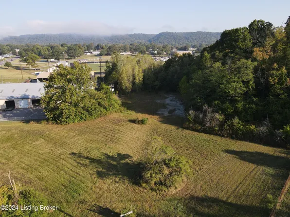 697 Park Ave, Carrollton, KY 41008