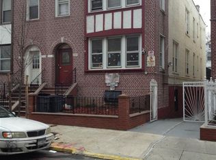 2030 Gleason Ave, Bronx, NY 10472