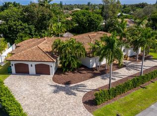 410 Palmetto Pl, Indialantic, FL 32903