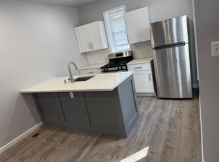 576 E Herman St, Philadelphia, PA 19144