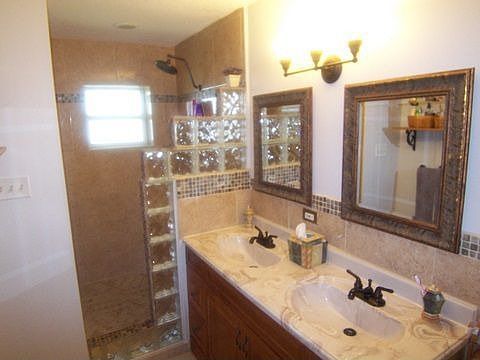 Master Bath - Sinks & Shower