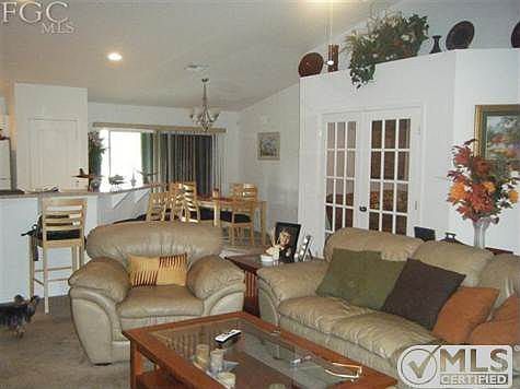 5th image of 630 Foxchase Dr