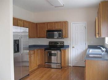 2nd image of 111 Oak Forest Ln