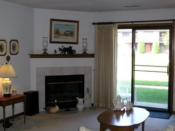 5th image of 358 Park Hill Dr