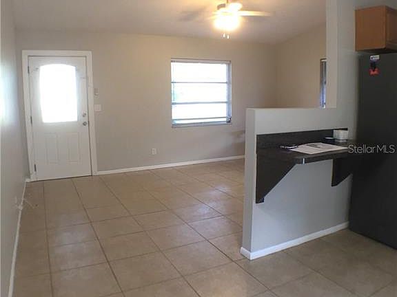 4th image of 3926 15th Ave N