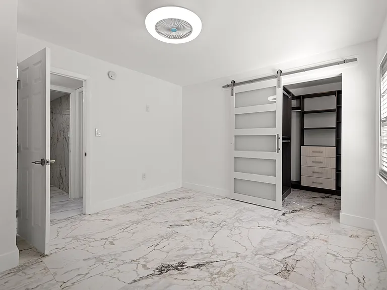 106 Alameda Ct #240 — Photo 13